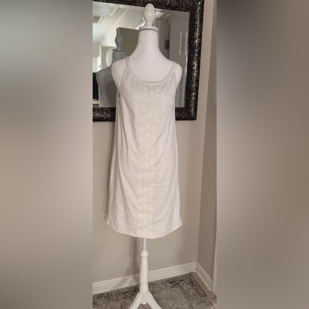 Beautiful White Vfish Sleeveless Spaghetti Crochet embroidered detail dress